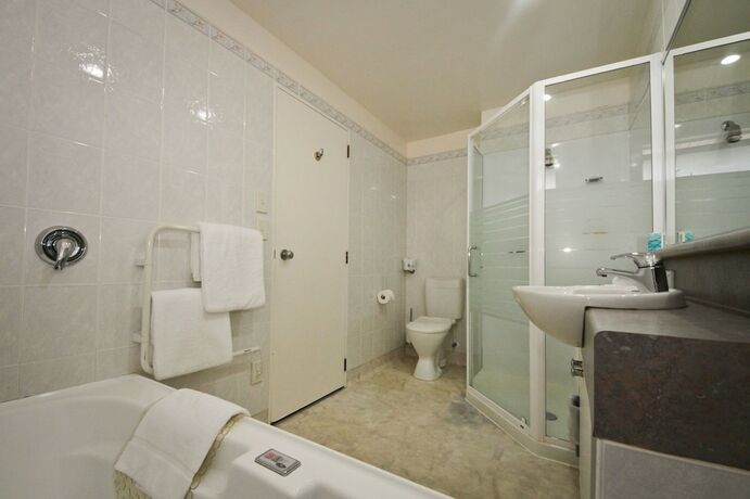 Imagen de la habitación del Hotel Baywatch Motor Inn. Foto 17