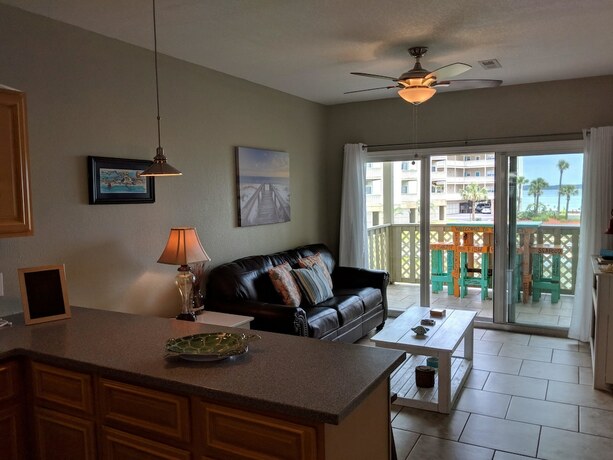 Imagen de la habitación del Hotel Baywatch by Surfside VR. Foto 19