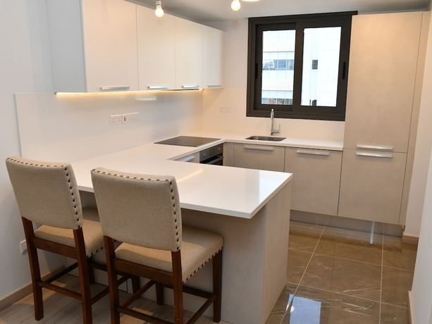 Imagen de la habitación del Hotel Baz Tower. Foto 14