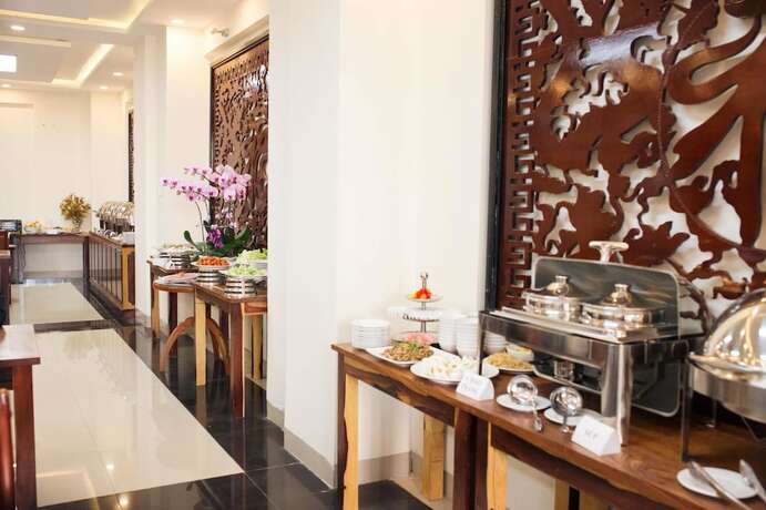 Imagen del bar/restaurante del Hotel Bazan Xanh. Foto 10