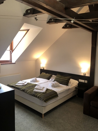 Imagen de la habitación del Hotel Bazilika Alatt Panzió. Foto 6