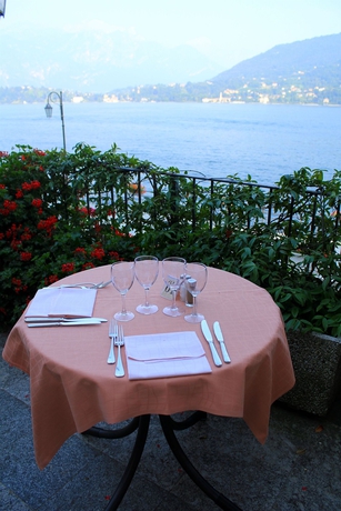 Imagen del bar/restaurante del Hotel Bazzoni Et Du Lac. Foto 3