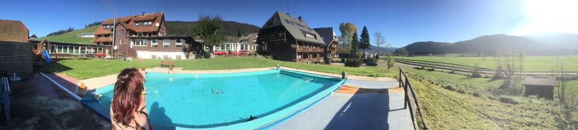 Imagen de la piscina del Hotel B+b Sonnenmatte Near Badeparadies. Foto 16