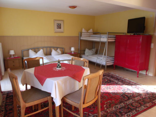 Imagen de la habitación del Hotel B+b Sonnenmatte Near Badeparadies. Foto 12