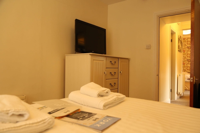 Imagen de la habitación del Hotel B+b York. Foto 6