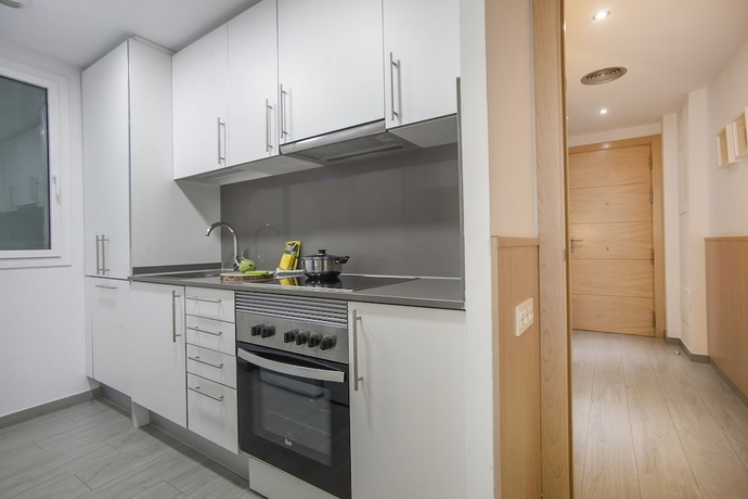 Imagen de la habitación del Hotel Bbarcelona Gaudi Flats. Foto 14