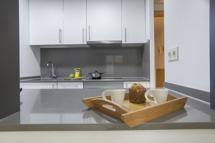 Imagen de la habitación del Hotel Bbarcelona Gaudi Flats. Foto 17