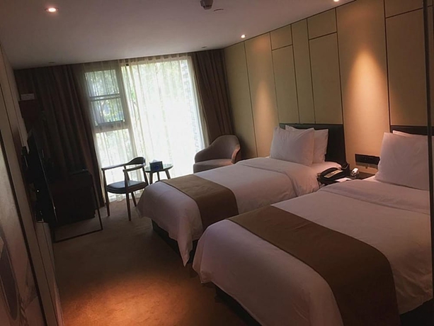 Imagen de la habitación del Hotel Bbhol Elegant. Foto 15