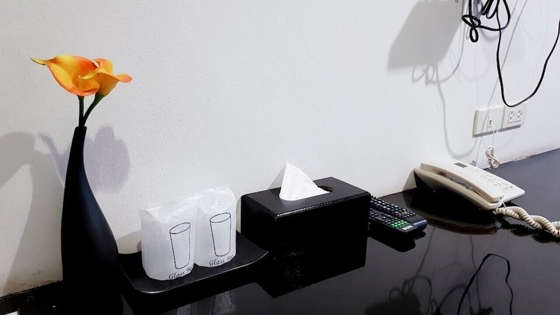 Imagen de la habitación del Hotel B-black Residence. Foto 8