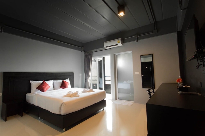 Imagen de la habitación del Hotel B-black Residence. Foto 16