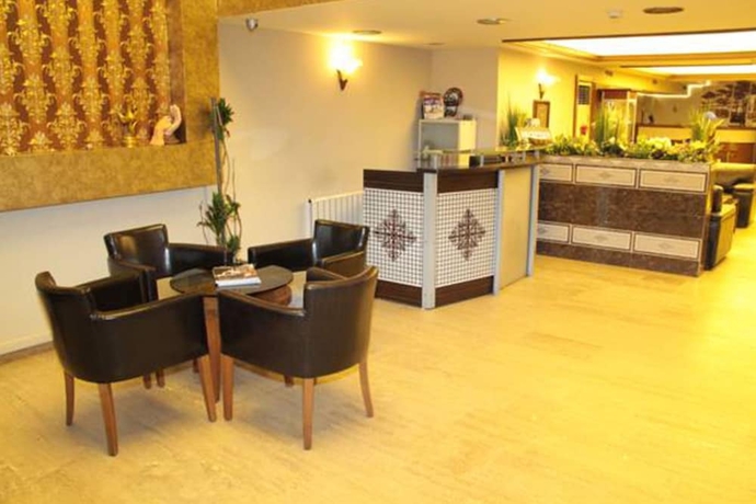 Imagen de los interiores del Hotel Bc Burhan Cacan and Spa and Cafe. Foto 18