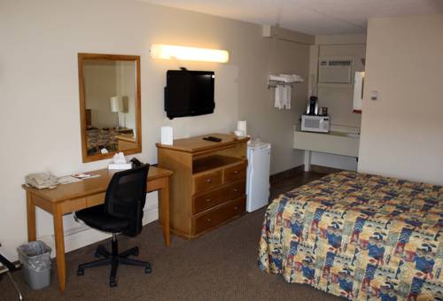 Imagen de la habitación del Hotel Bcminns Peace River. Foto 3