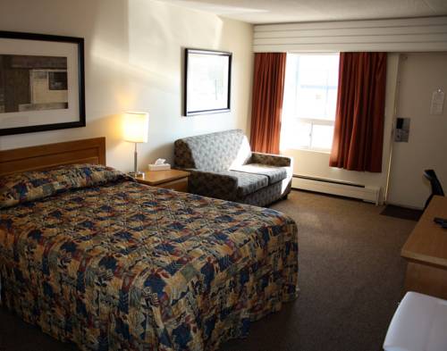 Imagen de la habitación del Hotel Bcminns Peace River. Foto 10
