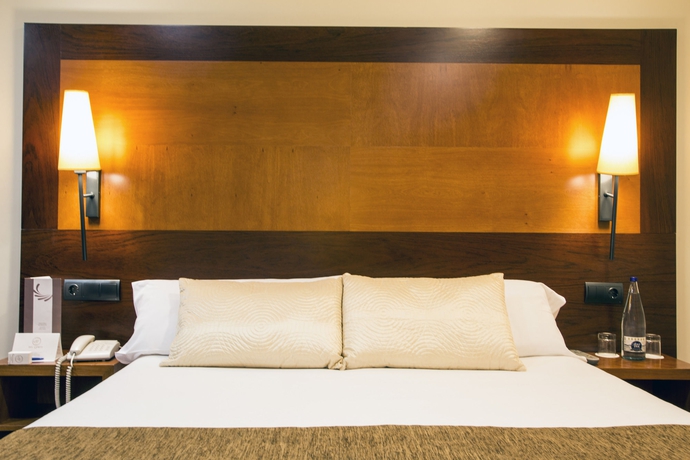 Imagen de la habitación del Hotel Bcn Urbaness Del Comte. Foto 10