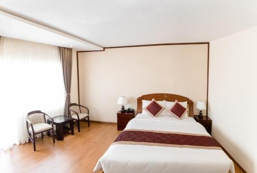 Imagen de la habitación del Hotel Bcons Binh Duong. Foto 7