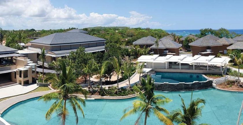 Imagen de la piscina del Hotel Be Grand Resort Bohol. Foto 13