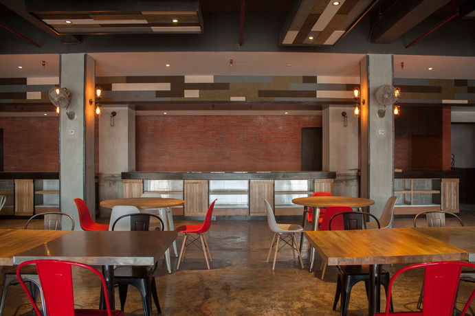 Imagen del bar/restaurante del Hotel Be Grand Resort Bohol. Foto 5