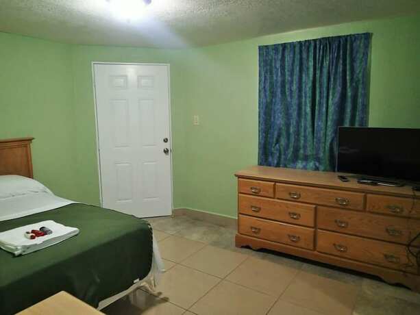 Imagen de la habitación del Hotel Be Inn Punta Gorda. Foto 16