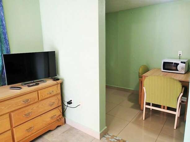 Imagen de la habitación del Hotel Be Inn Punta Gorda. Foto 17