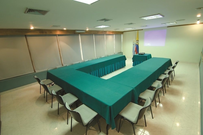 Imagen de los interiores del Hotel Be La Sierra. Foto 8