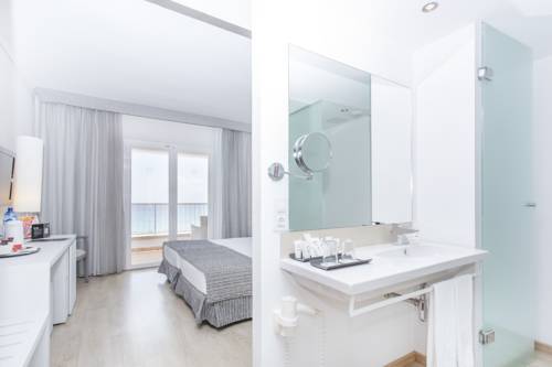 Imagen de la habitación del Hotel Be Live Adults Only La Cala Boutique. Foto 18