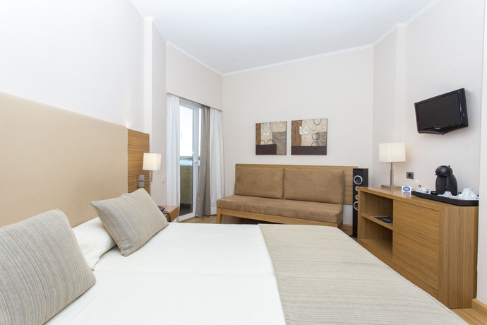 Imagen de la habitación del Hotel Be Live Adults Only Tenerife. Foto 6