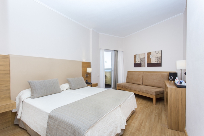 Imagen de la habitación del Hotel Be Live Adults Only Tenerife. Foto 7
