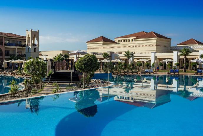 Imagen de la piscina del Hotel Be Live Collection Saidia. Foto 8