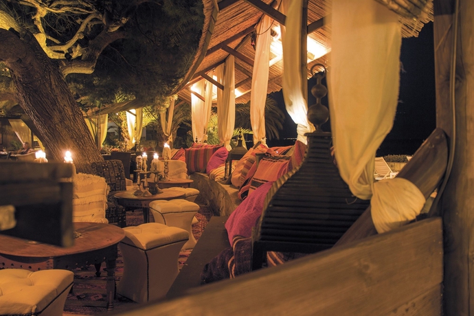 Imagen del bar/restaurante del Hotel Be Live Experience Costa Palma. Foto 15