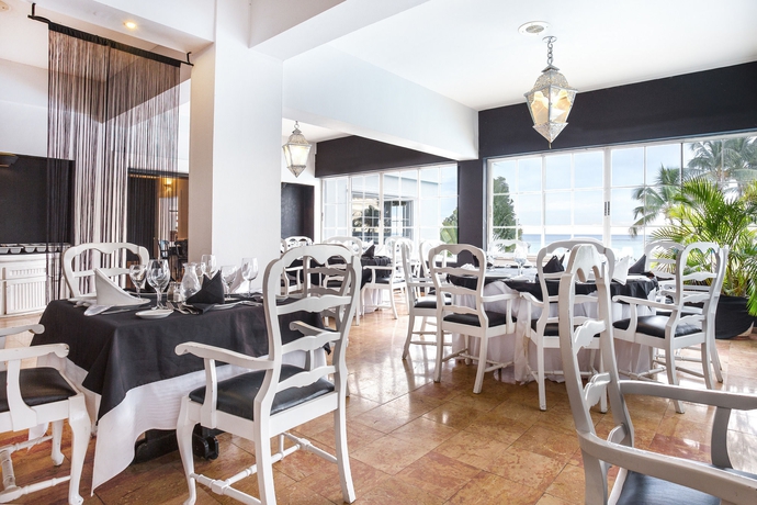 Imagen de la habitación del Hotel Be Live Experience Hamaca Suites. Foto 5