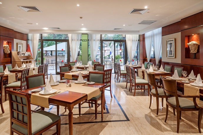 Imagen del bar/restaurante del Hotel Be Live Experience Orotava. Foto 3