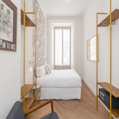 Imagen de la habitación del Hotel Be Mate Málaga Centro. Foto 17