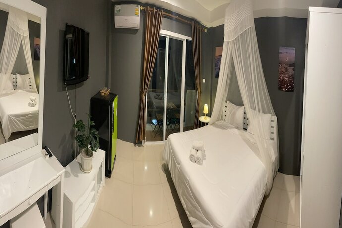 Imagen general del Hotel Be Rich. Foto 2