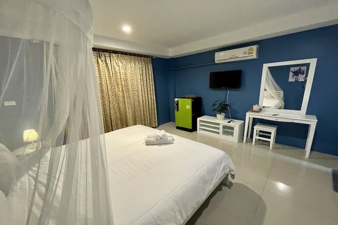 Imagen general del Hotel Be Rich. Foto 13