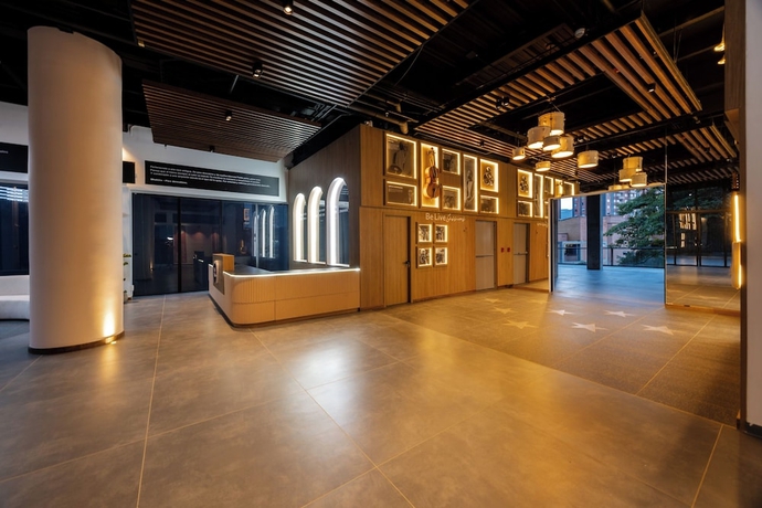 Imagen de los interiores del Hotel Be live. Foto 15