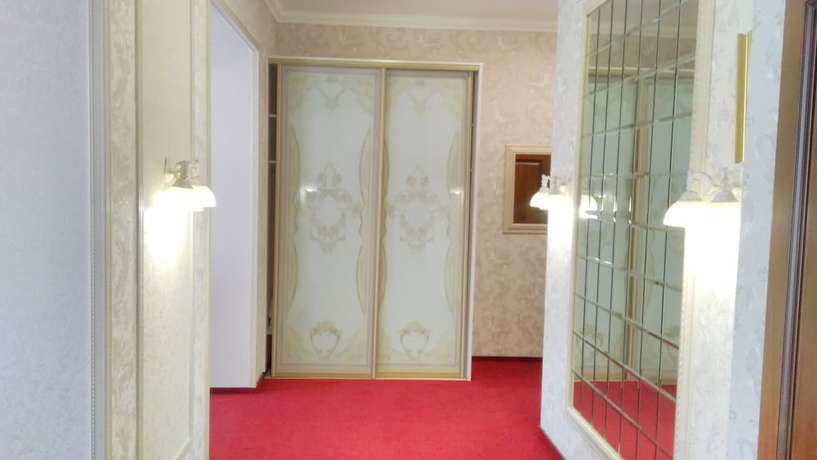 Imagen de la habitación del Hotel BeSt and Restaurant complex. Foto 9