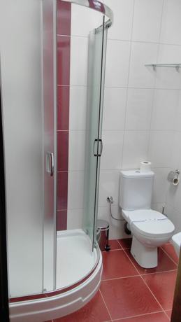 Imagen de la habitación del Hotel BeSt and Restaurant complex. Foto 17