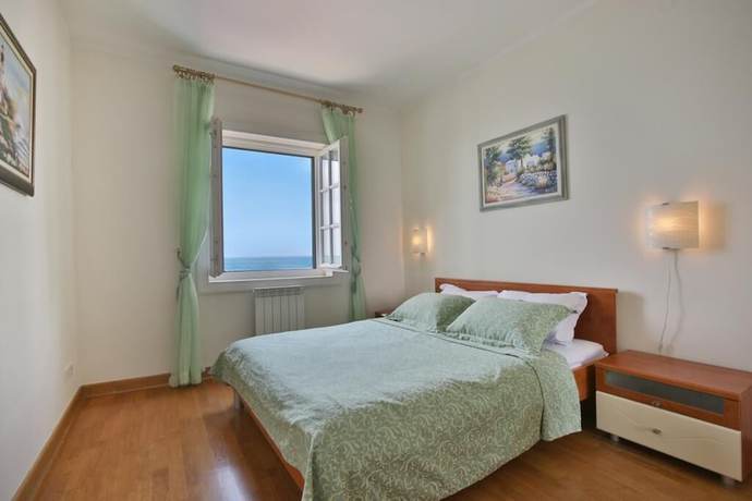 Imagen de la habitación del Hotel Beach Apartments Montesan. Foto 12