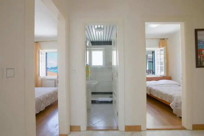 Imagen de la habitación del Hotel Beach Apartments Montesan. Foto 14
