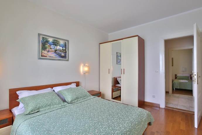 Imagen de la habitación del Hotel Beach Apartments Montesan. Foto 18