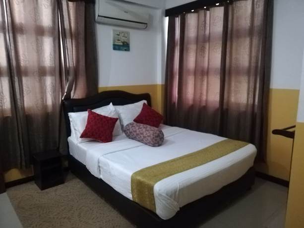 Imagen de la habitación del Hotel Beach Arena Inn. Foto 11