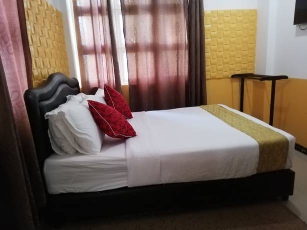 Imagen de la habitación del Hotel Beach Arena Inn. Foto 13