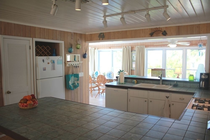 Imagen de la habitación del Hotel Beach Bags. Foto 4