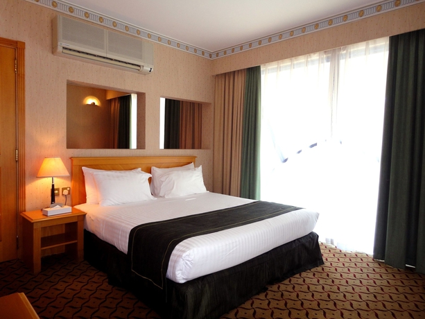 Imagen de la habitación del Hotel Beach Bay. Foto 15