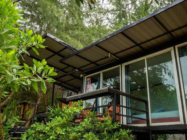 Imagen de la habitación del Hotel Beach Box Resort. Foto 18