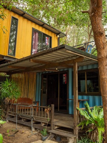 Imagen general del Hotel Beach Box Resort. Foto 8