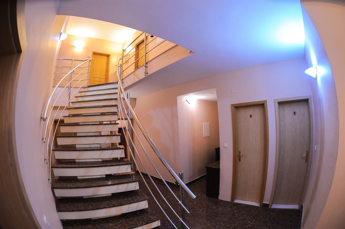 Imagen de los interiores del Hotel Beach Bozikovina. Foto 14