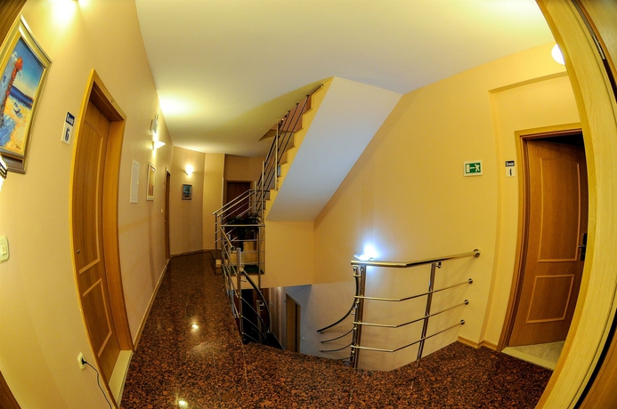 Imagen de los interiores del Hotel Beach Bozikovina. Foto 15