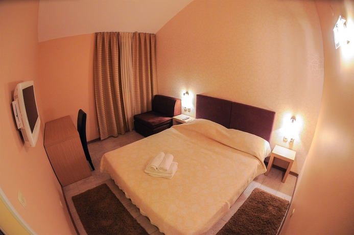 Imagen de la habitación del Hotel Beach Bozikovina. Foto 2