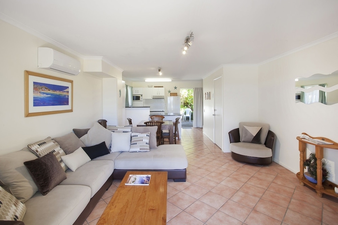 Imagen de la habitación del Hotel Beach Breakers Resort. Foto 4